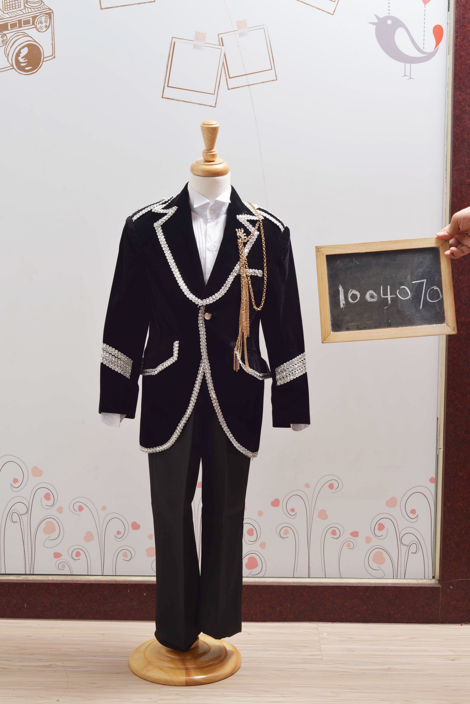 男士西服,西裝禮服,男士西裝,西服推薦,西服訂製,西服出租,西裝價格,西裝推薦